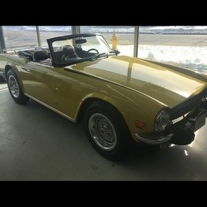 Meet your Posher, Elizabeth